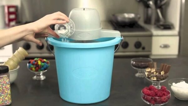 61Gz1MBCOnL._AC_SL1280_ Nostalgia Electric Ice Cream Maker ICMP400BLUE review Best 4-Quart option