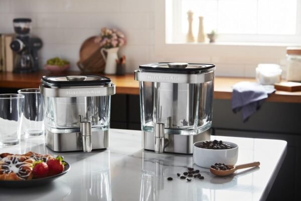 61uSa79GnyL._AC_SL1280_ KitchenAid Cold Brew Coffee Maker KCM5912SX review sleek design and smooth coffee experience